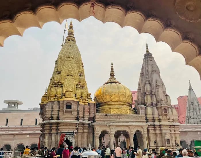 Kaashi Vishwanath Temple image 5